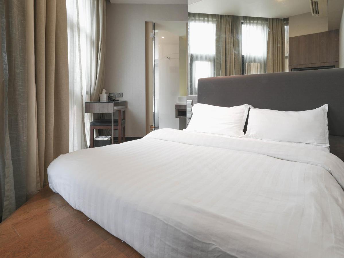 Amrise Hotel Kitchener สิงคโปร์ ภายนอก รูปภาพ