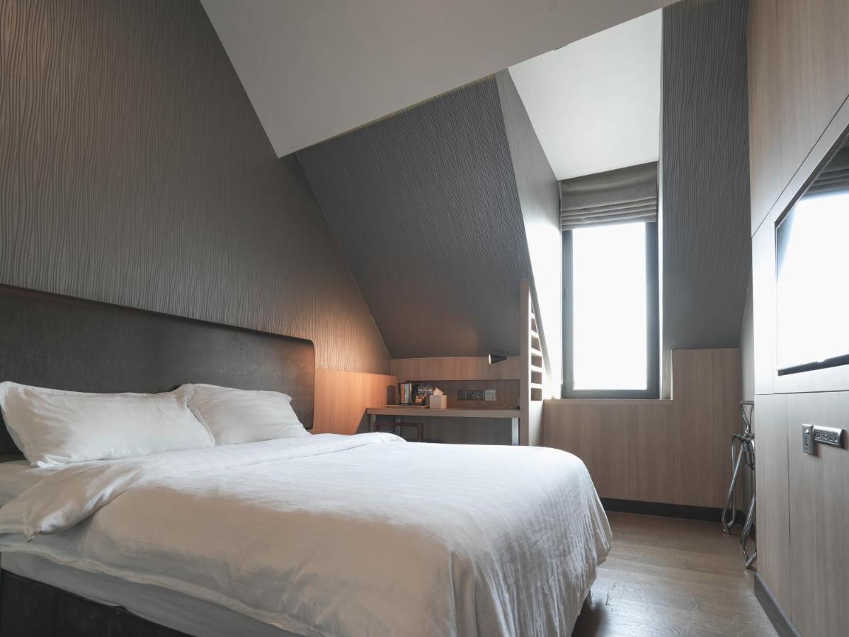Amrise Hotel Kitchener สิงคโปร์ ภายนอก รูปภาพ
